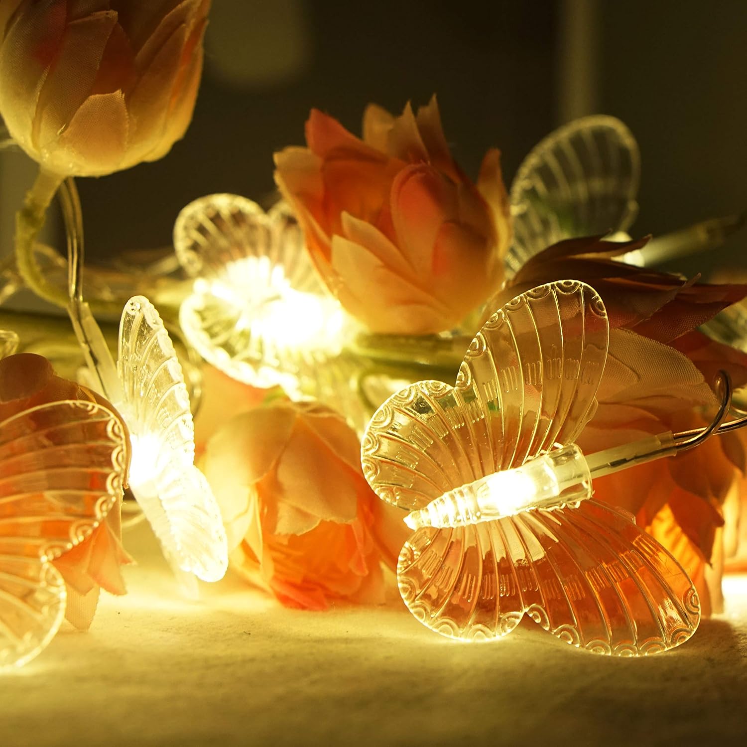 Curtain Butterfly String Light 20Ft 120LED Window USB Fairy Lights 24 Butterfly 8 Modes with Remote Control for Room Bedroom Patio Party Wedding Holiday Christmas Decoration (colorful)